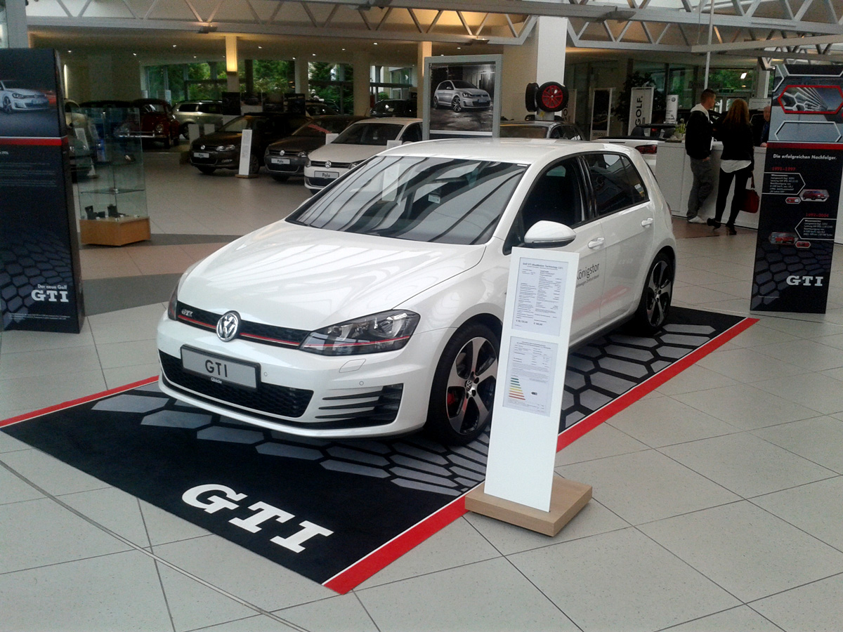 Tapis imprimé de présentation de véhicule
